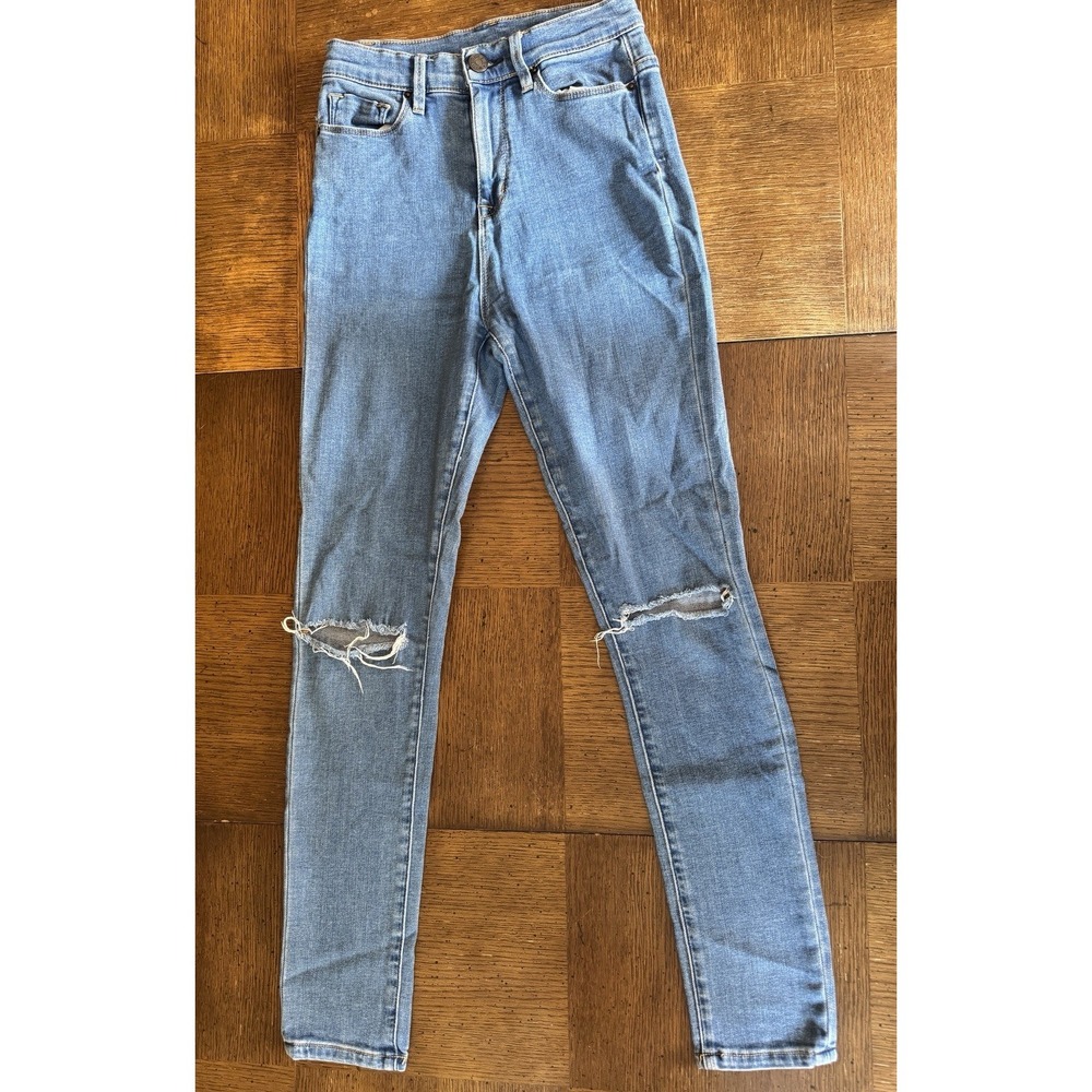 BDG Twig Super High Rise Women's Size 25W Jeans Distressed Medium Wash